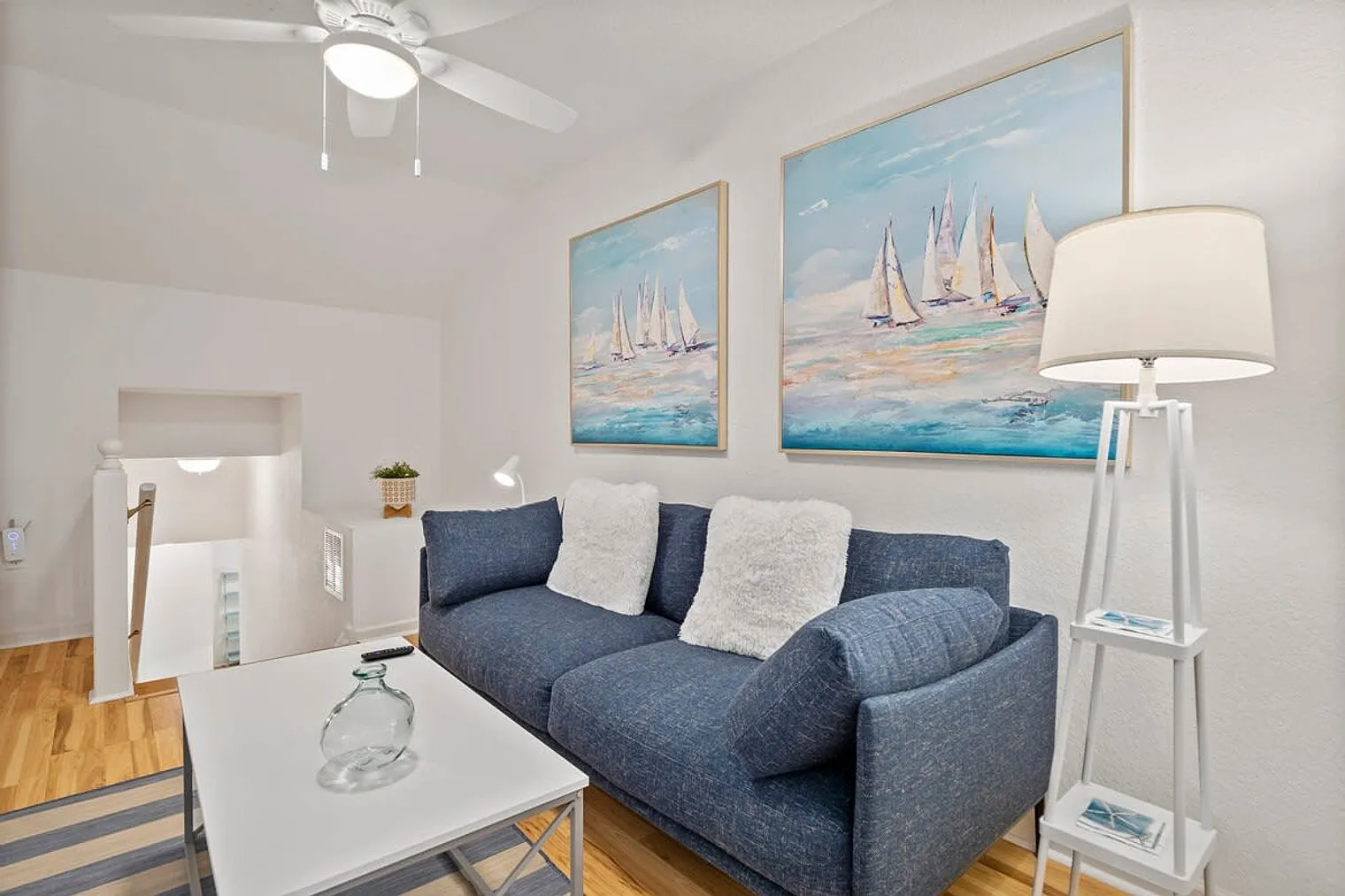 4 bed, 4.0 bath, 2798 sqft, $9,350 — Photo 2
