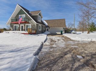 8424 Pineview Dr, Mancelona, MI 49659
