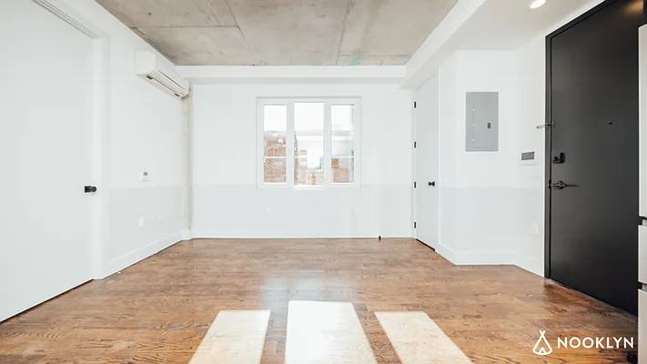 Rented by Nooklyn NYC LLC | media 40