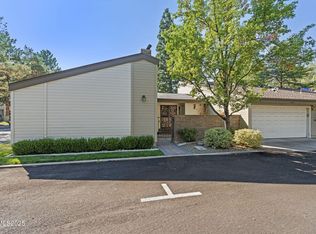 3901 Greenbriar Ct, Reno, NV 89509