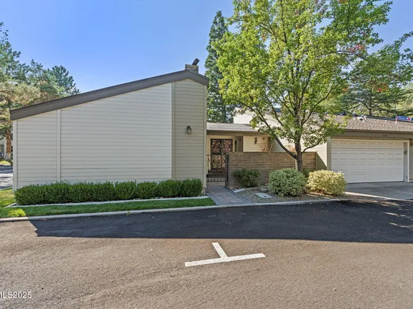 3901 Greenbriar Ct, Reno, NV 89509