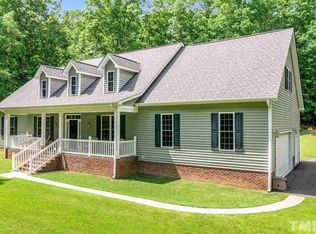 6114 Meadow Sweet Ln, Chapel Hill, NC 27516