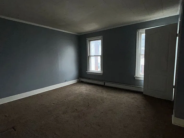 27 Passaic St — Photo 12