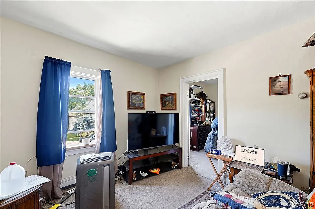 2 bed, 720 sqft, $850 — Photo 1