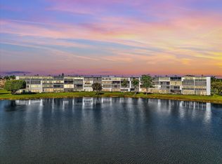 2083 Guildford E, Boca Raton, FL 33434