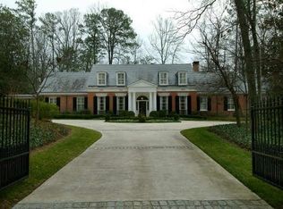 350 Blackland Rd NW, Atlanta, GA 30342