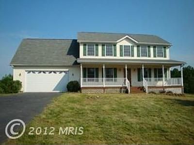 1st image of 19119 Canterbury Ct