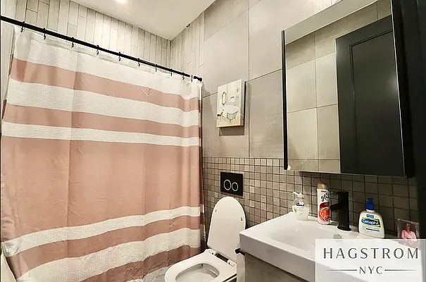 Rented by Hagstrom Management Inc | media 30