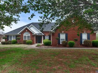 203 Rivershore Dr, Huntsville, AL 35811