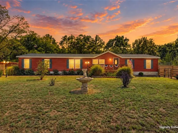 16123 Fruitwood Rd, Gravette, AR 72736