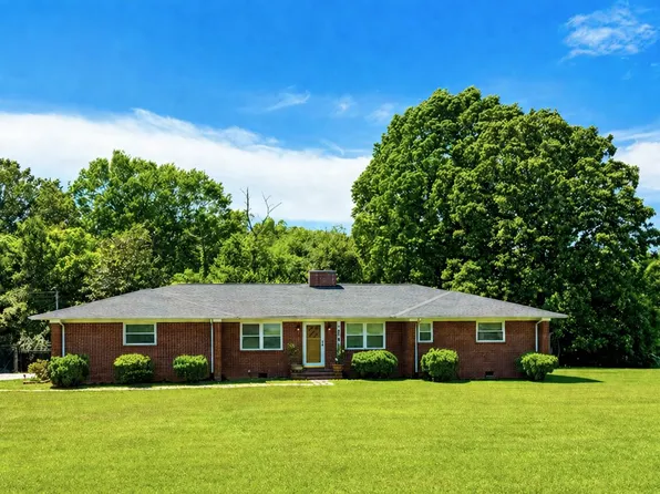 116 Diane Dr, Dalton, GA 30721