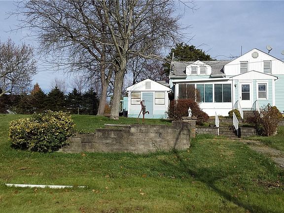 2nd image of 8062 Highland Ave SW