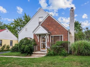 156 E Weisheimer Rd, Columbus, OH 43214