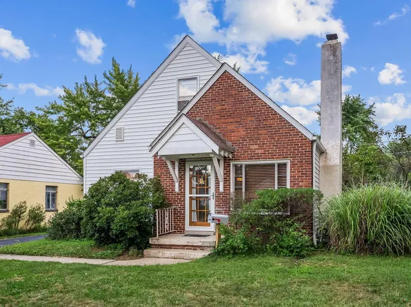 156 E Weisheimer Rd, Columbus, OH 43214