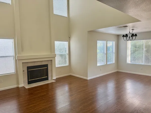 3512 Apollo Cir, Roseville, CA 95661