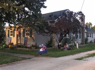 105 N Main St, Fairmount, IL 61841