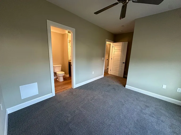 Central @ Waterford Woods — Photo 30