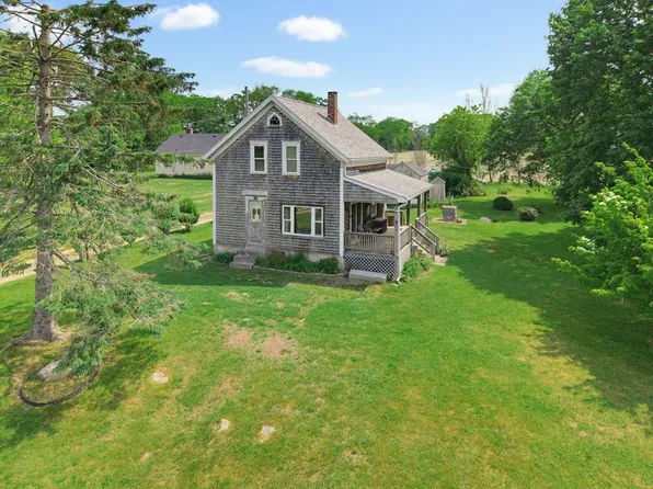 144 Horseneck Rd, Westport, MA 02790