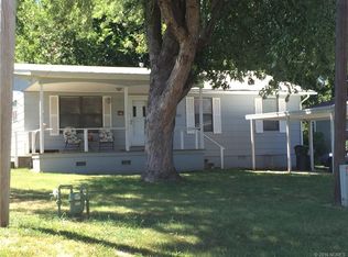 508 N 14th St, Collinsville, OK 74021