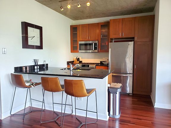 5th image of 1845 S Michigan Ave Unit 707