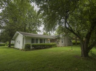 2143 S Brighton Dr, Springfield, MO 65804