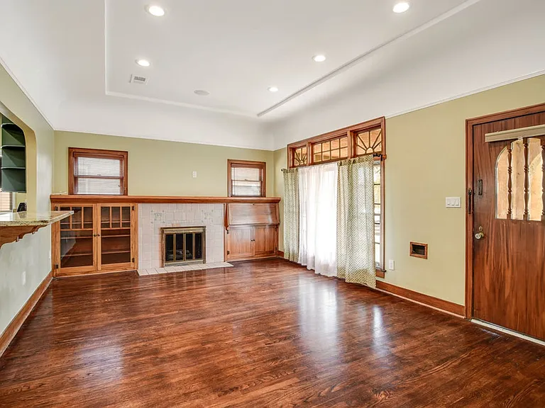 4725 Kensington Dr — Photo 5