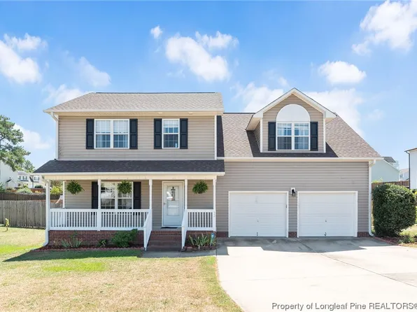 32 Parkton Ct E, Sanford, NC 27332