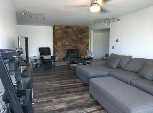 7439 Coldwater Canyon Ave #304, North Hollywood, CA 91605