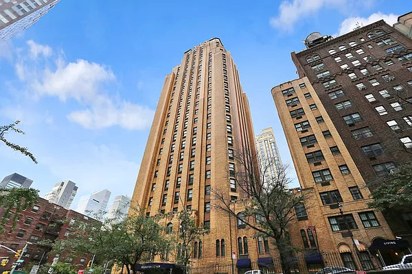 Rented by Corcoran | media 8