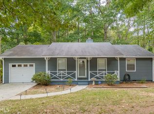 3727 Burnt Leaf Ln, Snellville, GA 30039