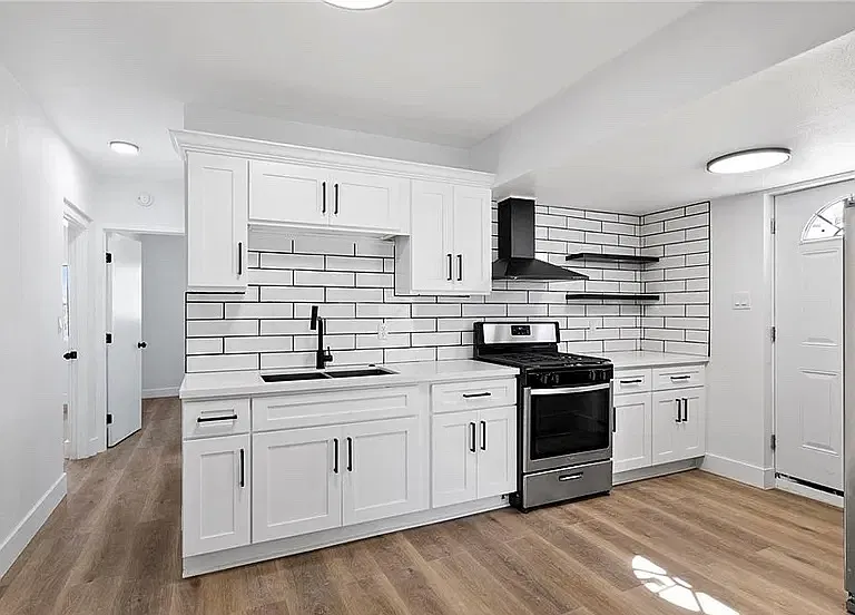 25441 W Main St — Photo 4