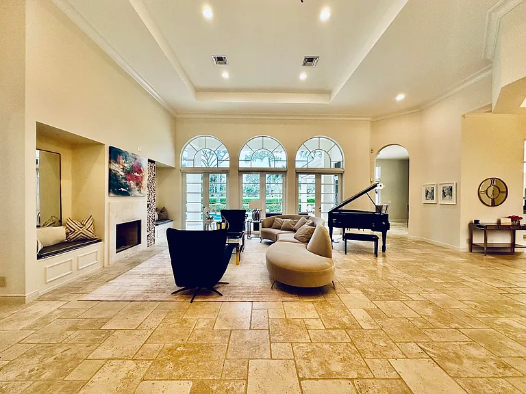 645 Atlantis Estates Way — Photo 13
