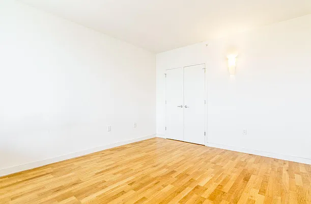 Rented by Astoria Realty | media 5