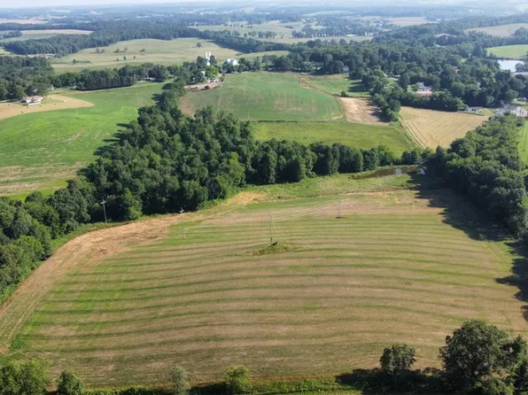 15150 Smith Rd, Salineville, OH 43945