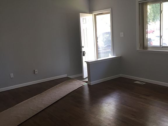 3rd image of 34442 Electra St