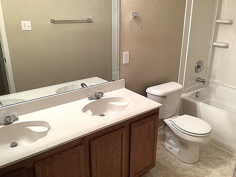 6108 Thackery Dr — Photo 20
