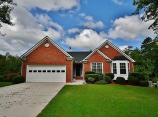 420 Ballyshannon Dr, Dacula, GA 30019