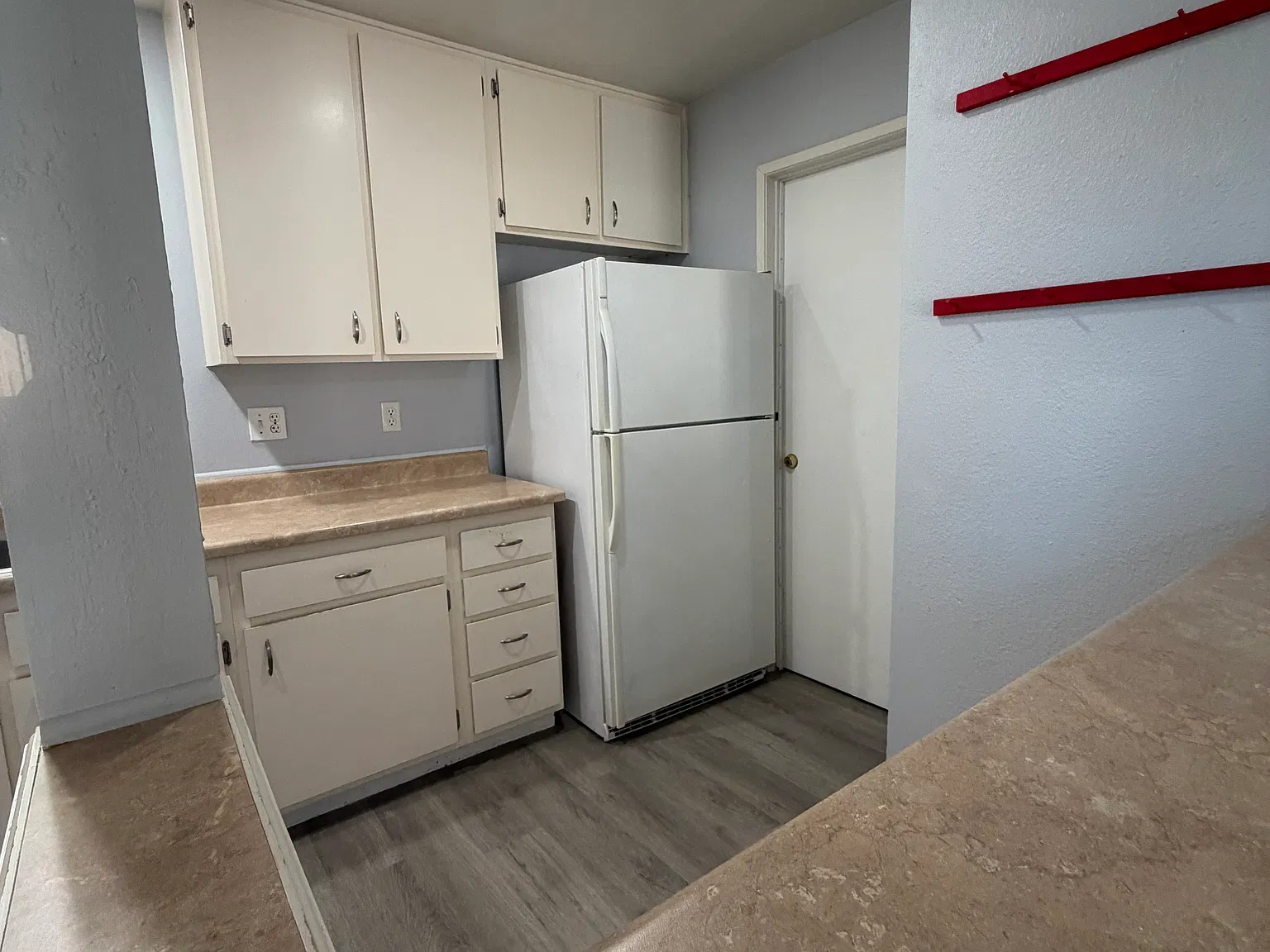 2 bed, 976 sqft, $3,000 — Photo 4