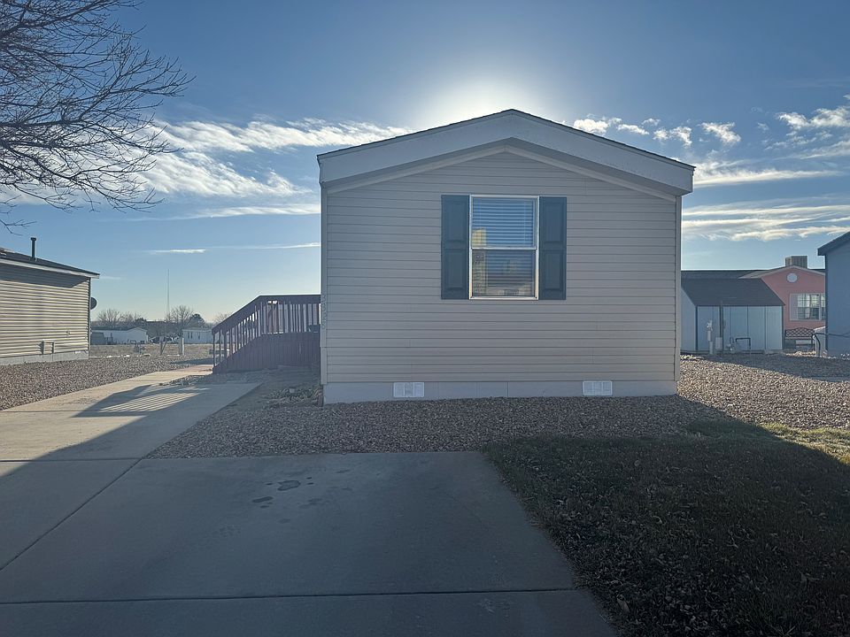 1st image of 3328 Coyote Ln #107