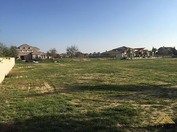 4th image of 2207 Brighton Park Dr