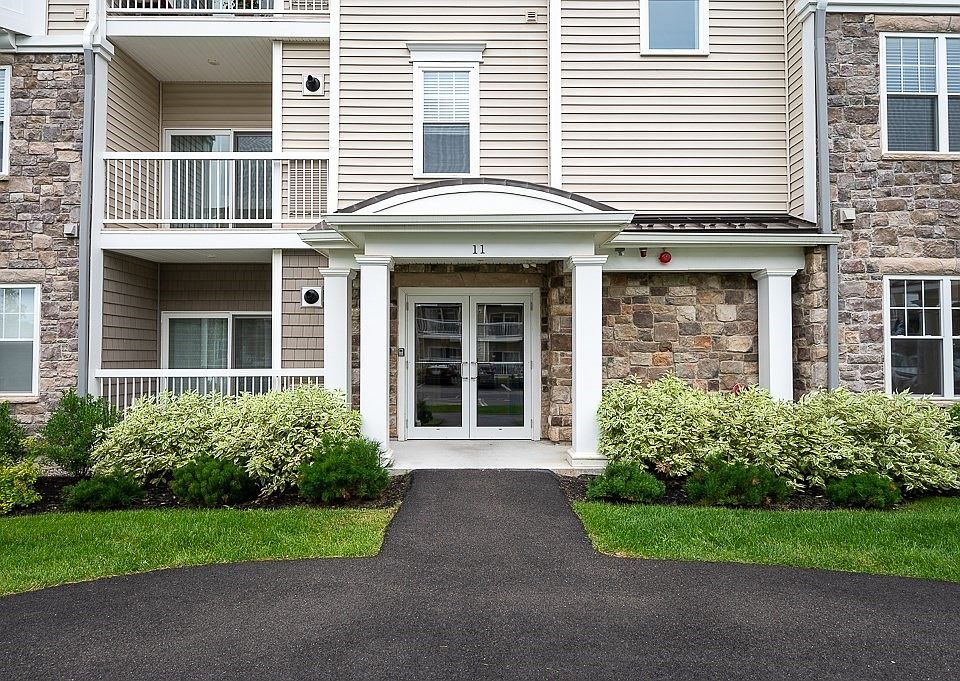 Chauncy Lake Divided Primary Unit 1 Apartments Westborough, MA Zillow