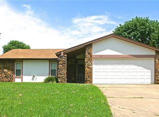 107 Circle A S #A, Roland, OK 74954