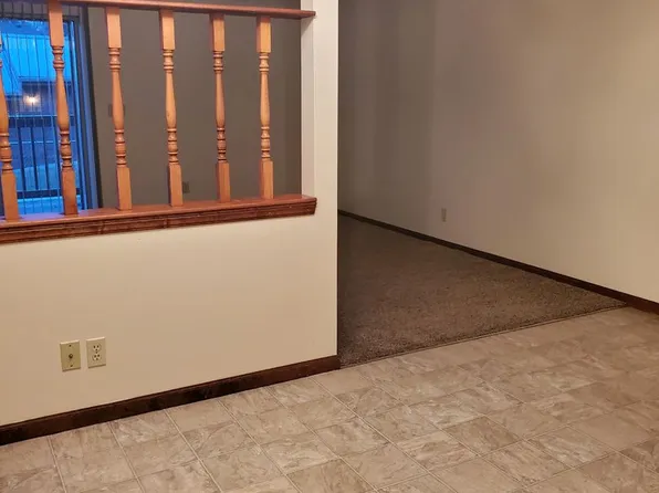 1510 Boswell Ave, 1510 Boswell Ave #A01, Crete, NE 68333