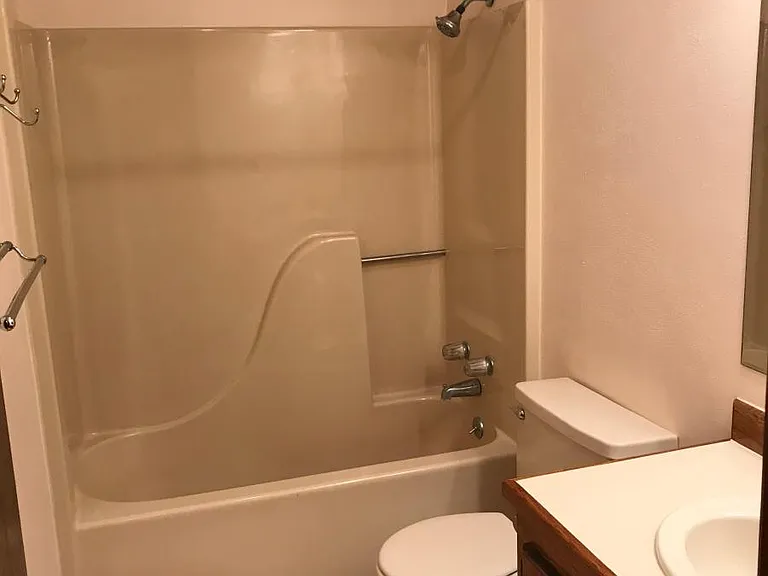 Main bathroom