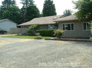 3919 NE 23rd Pl, Renton, WA 98056