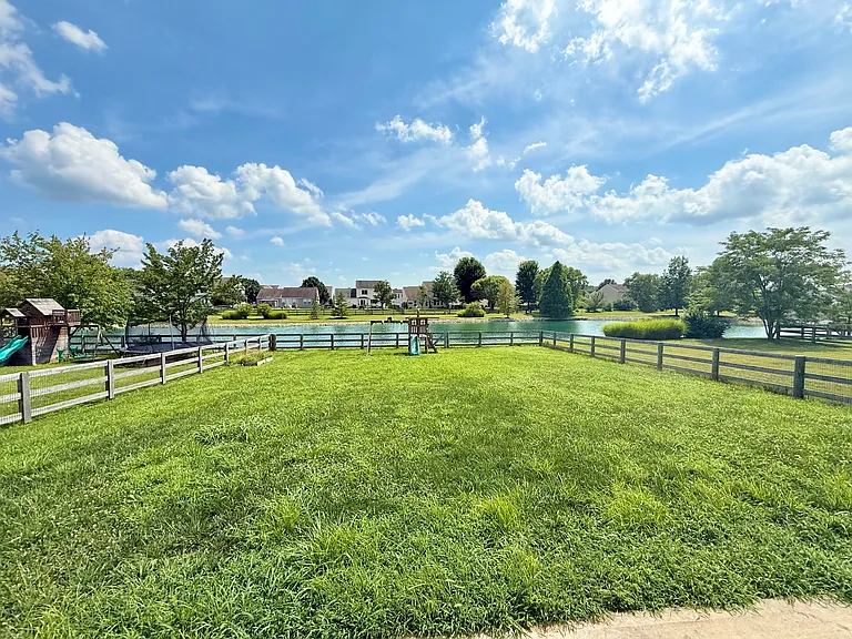 4385 Legacy Greens Dr — Photo 53