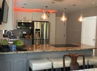 25 Mount Tom Rd, Pawling, NY 12564