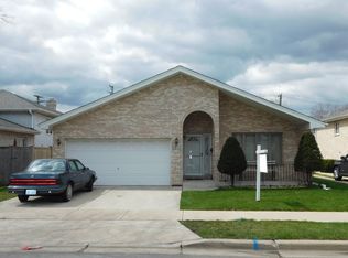 4044 Anna Ave, Lyons, IL