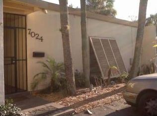 7024 Crown Gate Dr, Miami Lakes, FL 33014