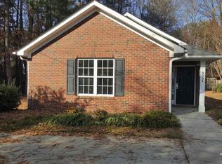 3204 Stedman Dr, Raleigh, NC 27607